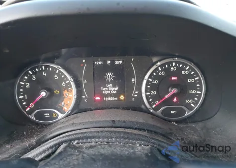 2016 Jeep Renegade Latitude z USA, uszkodzony, nr VIN ZACCJBBT1GPD16265